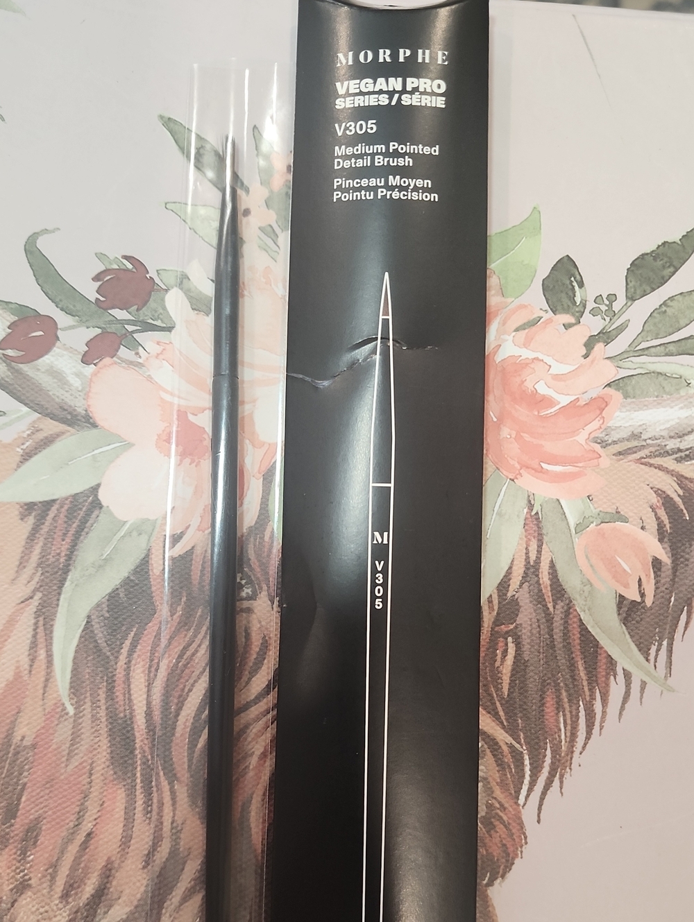 Morphe Vegan Pro V305 Detail Brush in Black